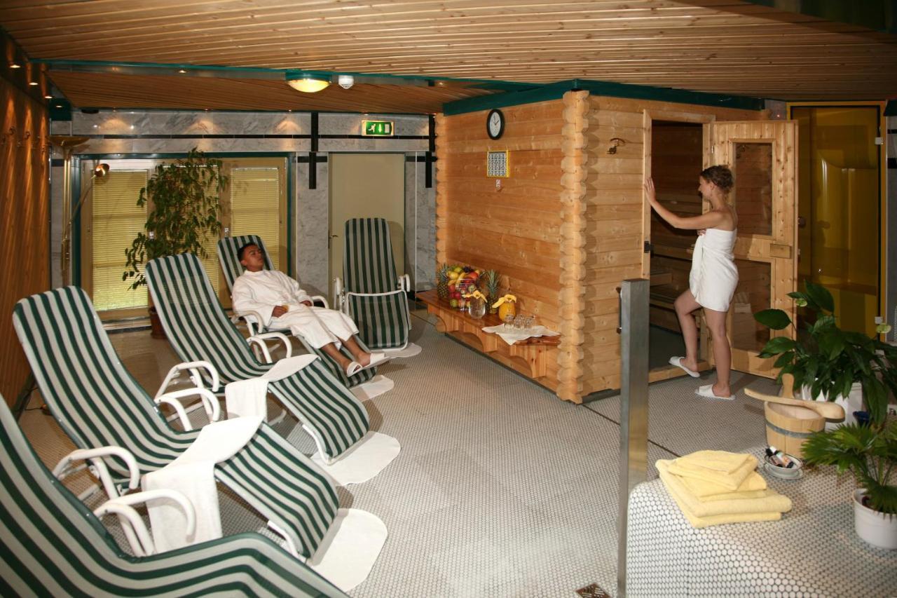 Asperner Löwe Hotel 3*