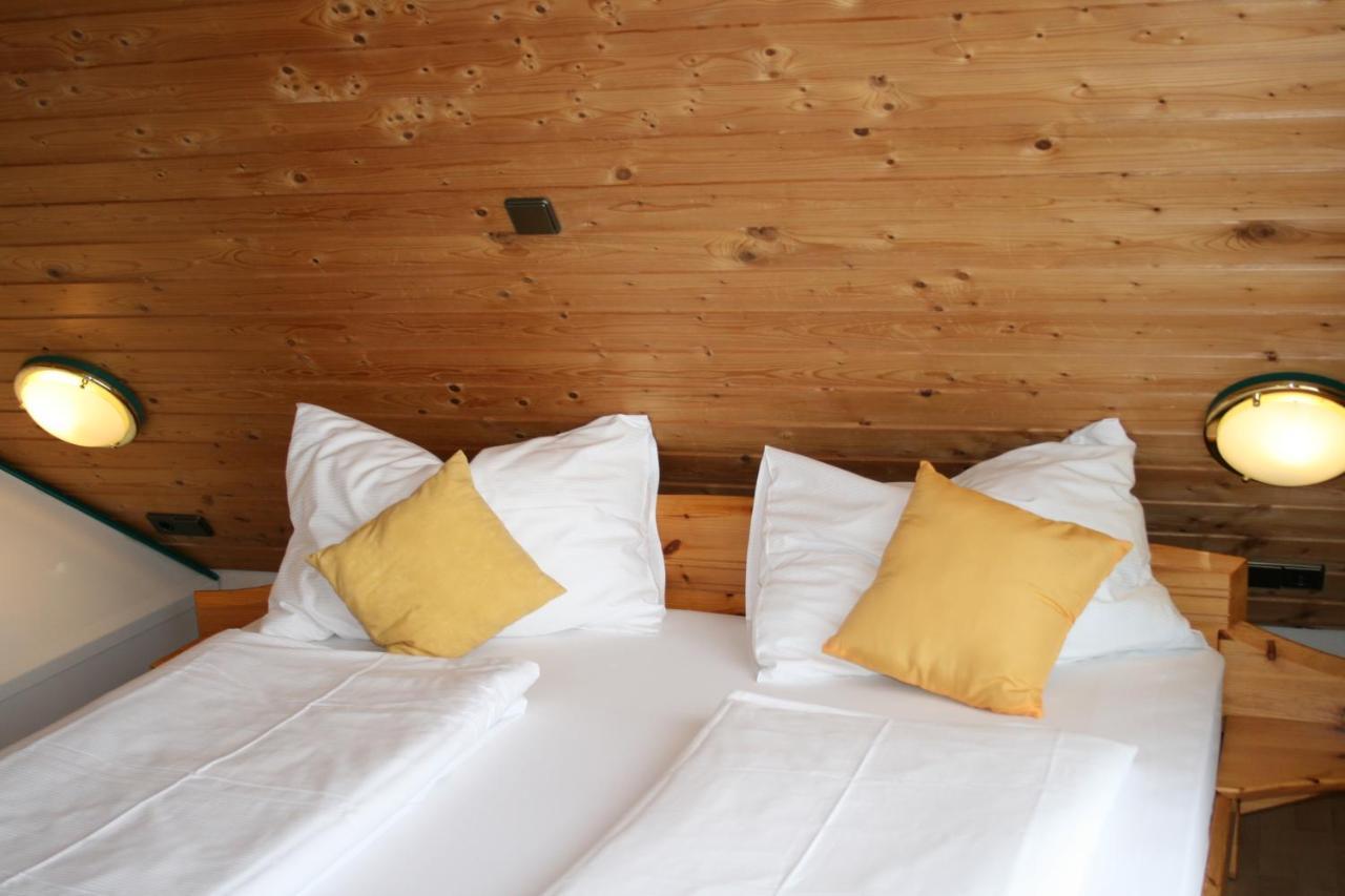 Asperner Löwe Hotel 3*
